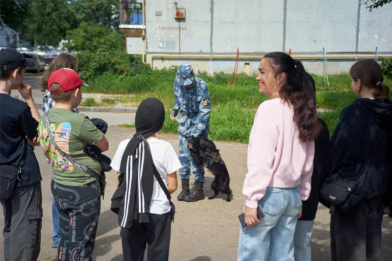 Служебные собаки УФСИН показали мастер-класс для детей в Сыктывкаре