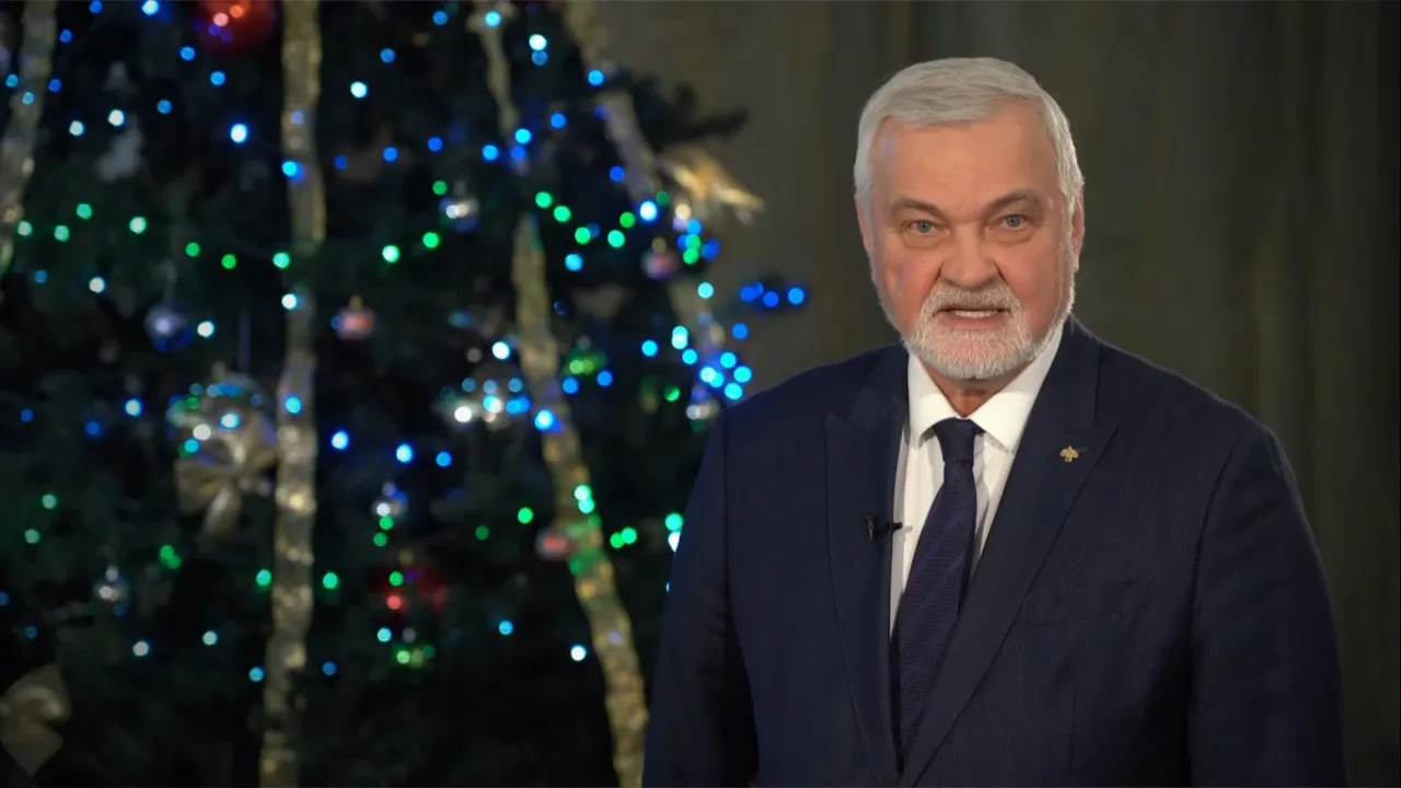 Глава Коми поздравил жителей с Новым годом и Рождеством