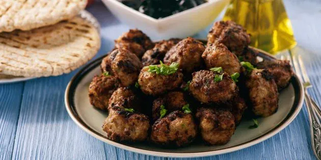 5 вкусных блюд из фарша, с которыми справится кто угодно