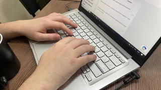 Половина жителей Коми планирует подработать перед Новым годом