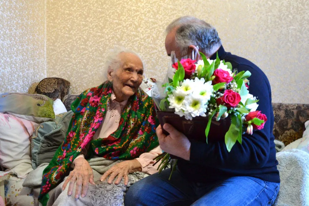 Жительница Ухты отметила свой 100-й день рождения