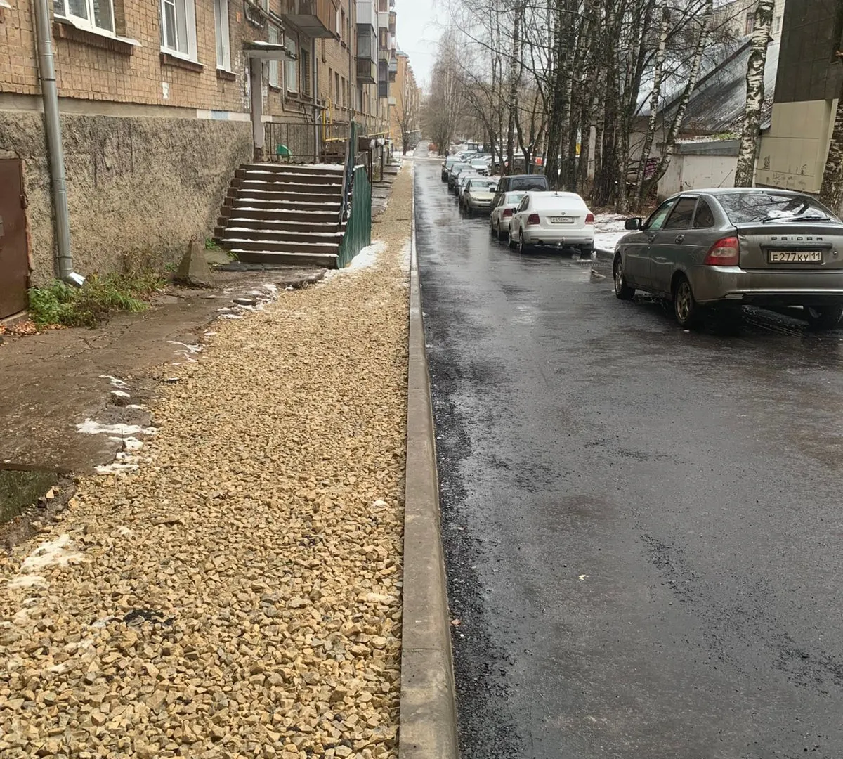 В Сыктывкаре переносят завершение ремонта двора на Пушкина: подробности от мэрии