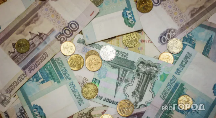 В Воркуте 17-летний подросток-курьер обманул пенсионерку на 1,1 млн рублей