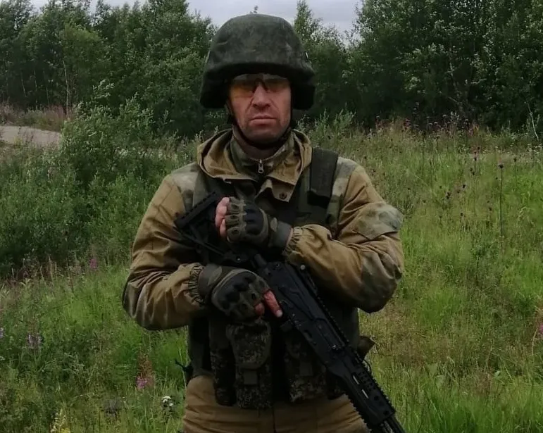 В Коми попрощались с погибшим военным в ходе СВО