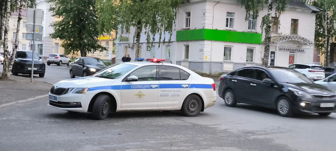 В Коми силовики установили подозреваемую в хранении наркотиков