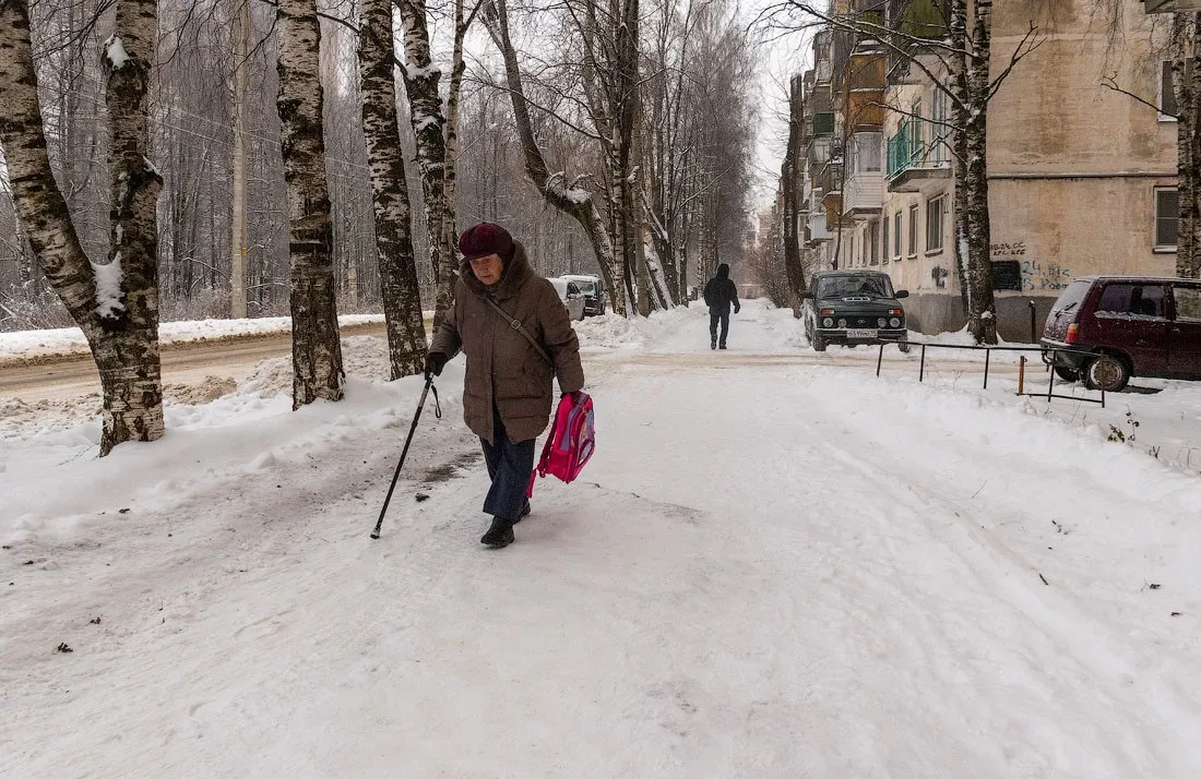В столице Коми после ледяного дождя в травмпункт обратились 30 человек