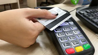Кировчанка обманула покупателей из Коми на полмиллиона рублей