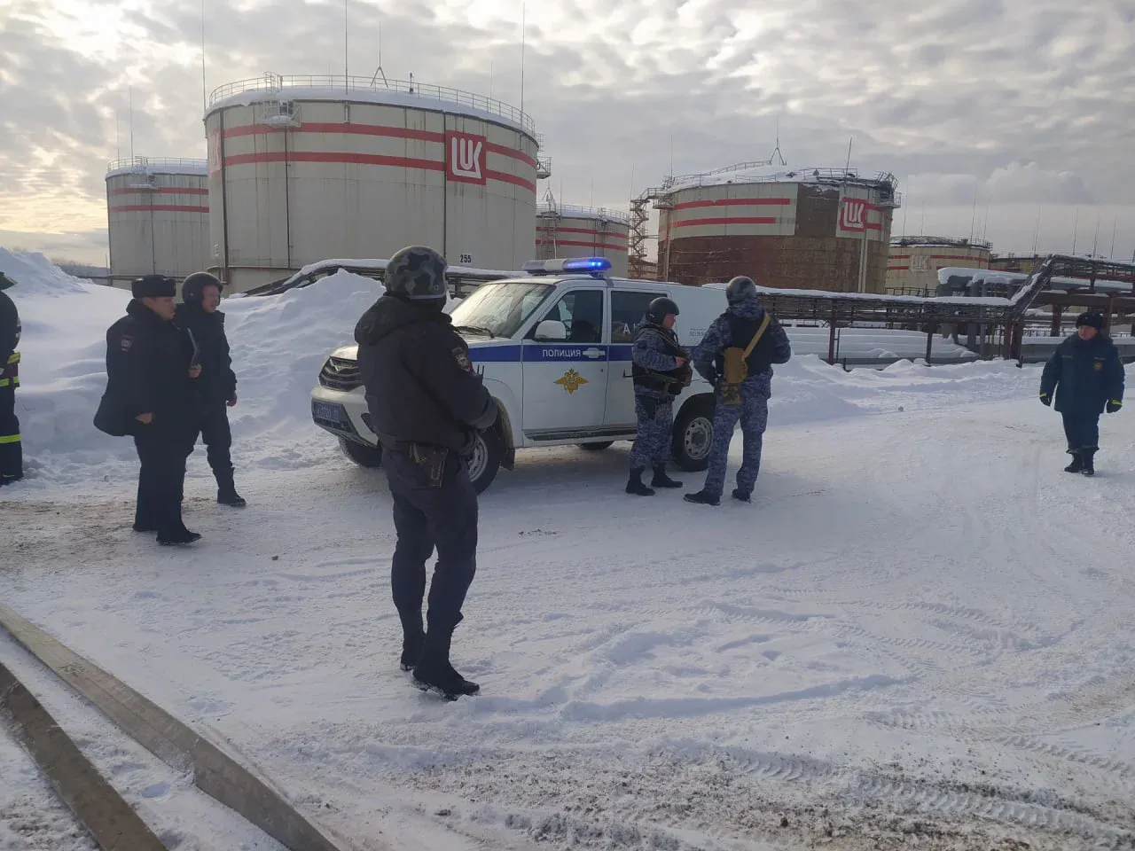 В одном из городов Коми ликвидировали последствия "взрыва" на заводе