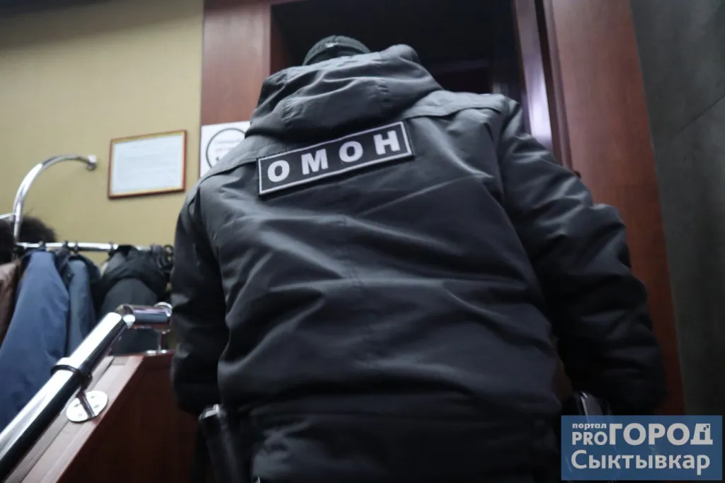 В сауне дебошир сломал шкаф и его задержали росгвардейцы Коми
