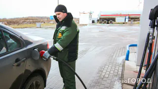 В Коми снова подняли цены на топливо