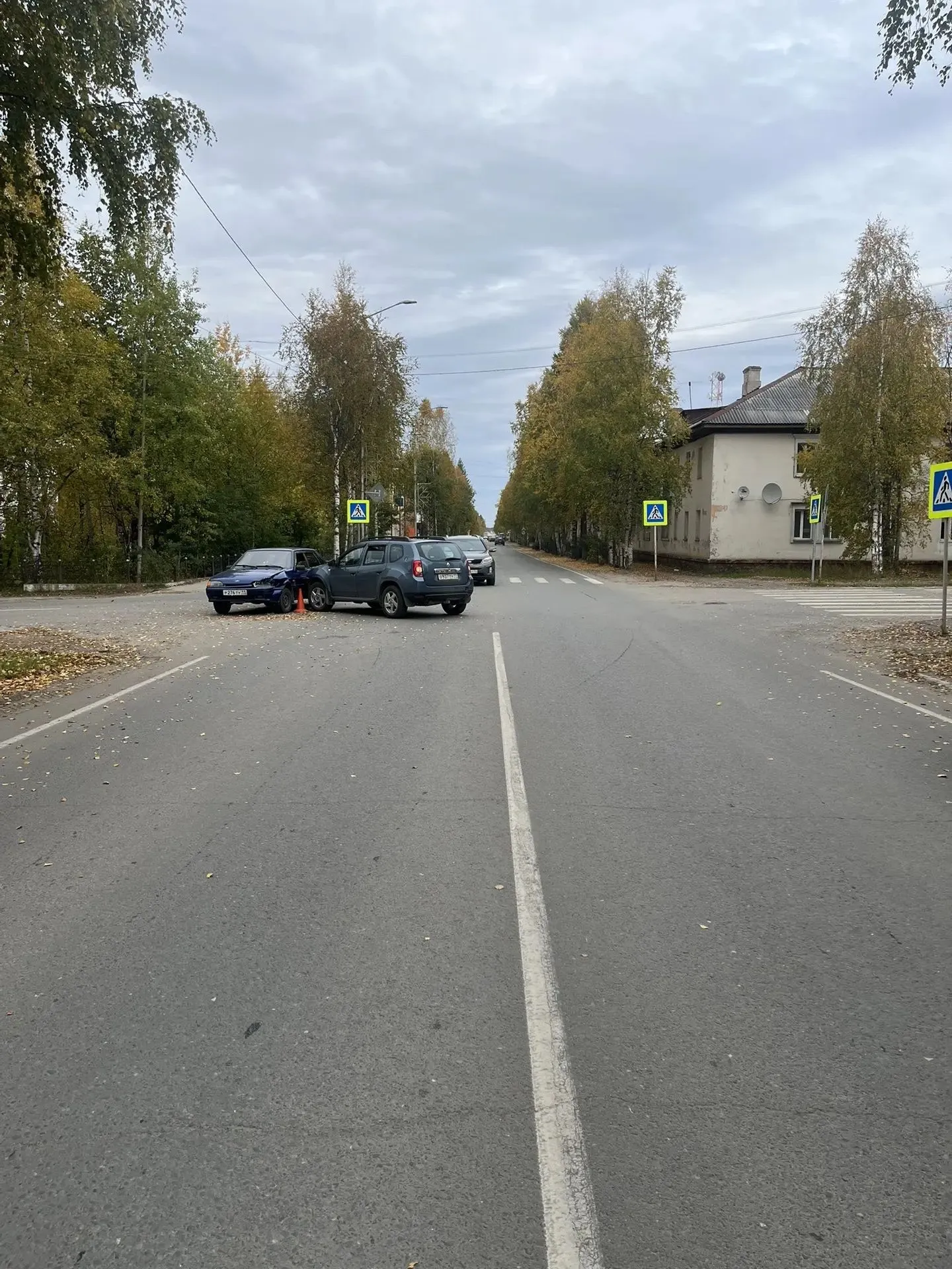 В столице Коми водитель с сотней нарушений устроил аварию на перекрестке